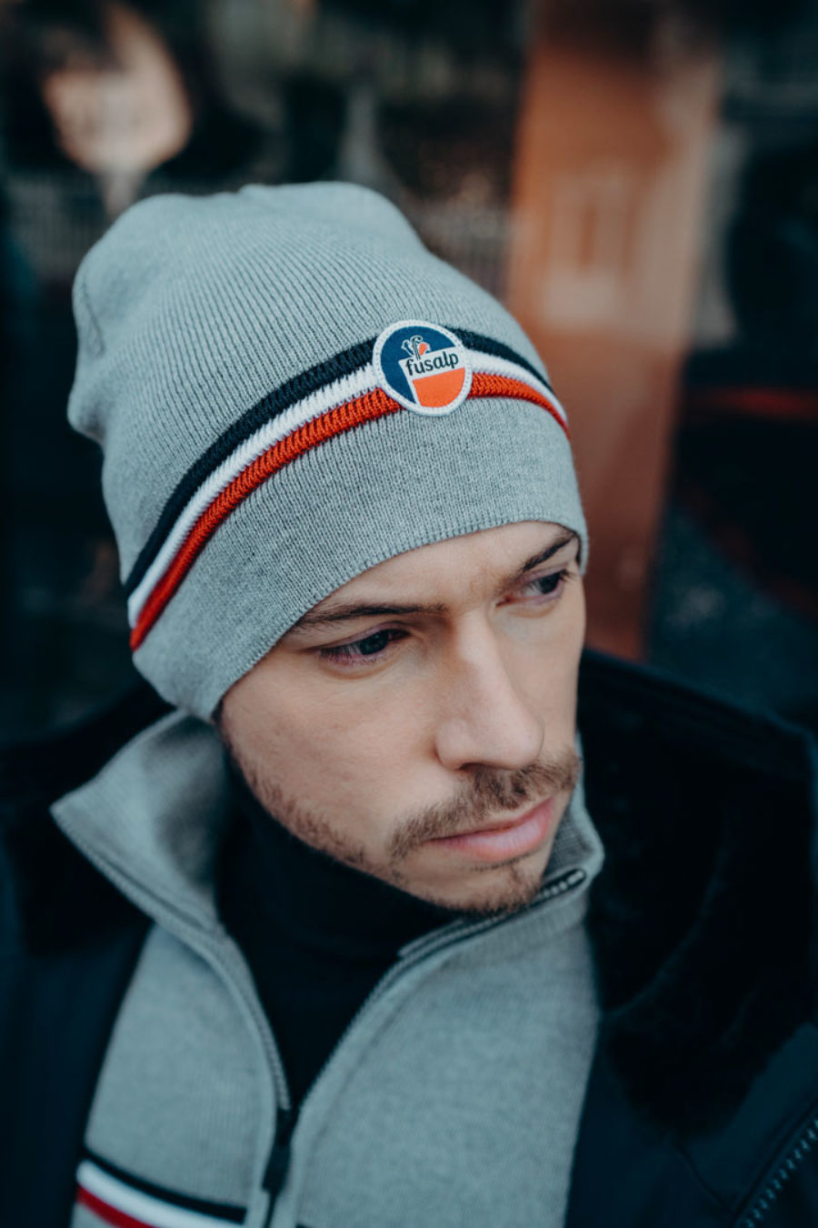 Bonnet photo