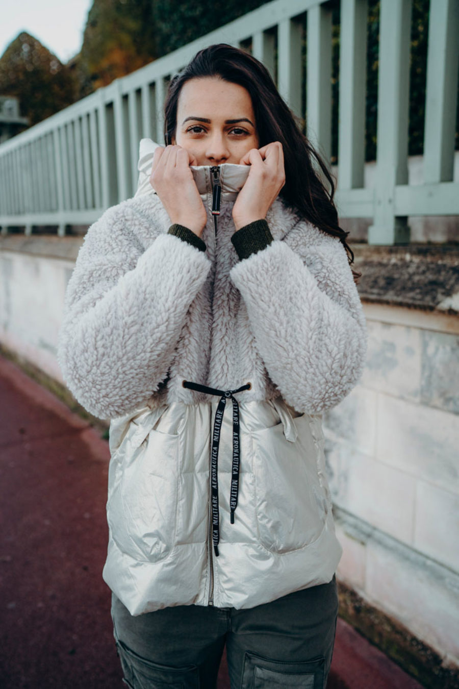 Blouson bi-matière avec ceinture à nouer photo
