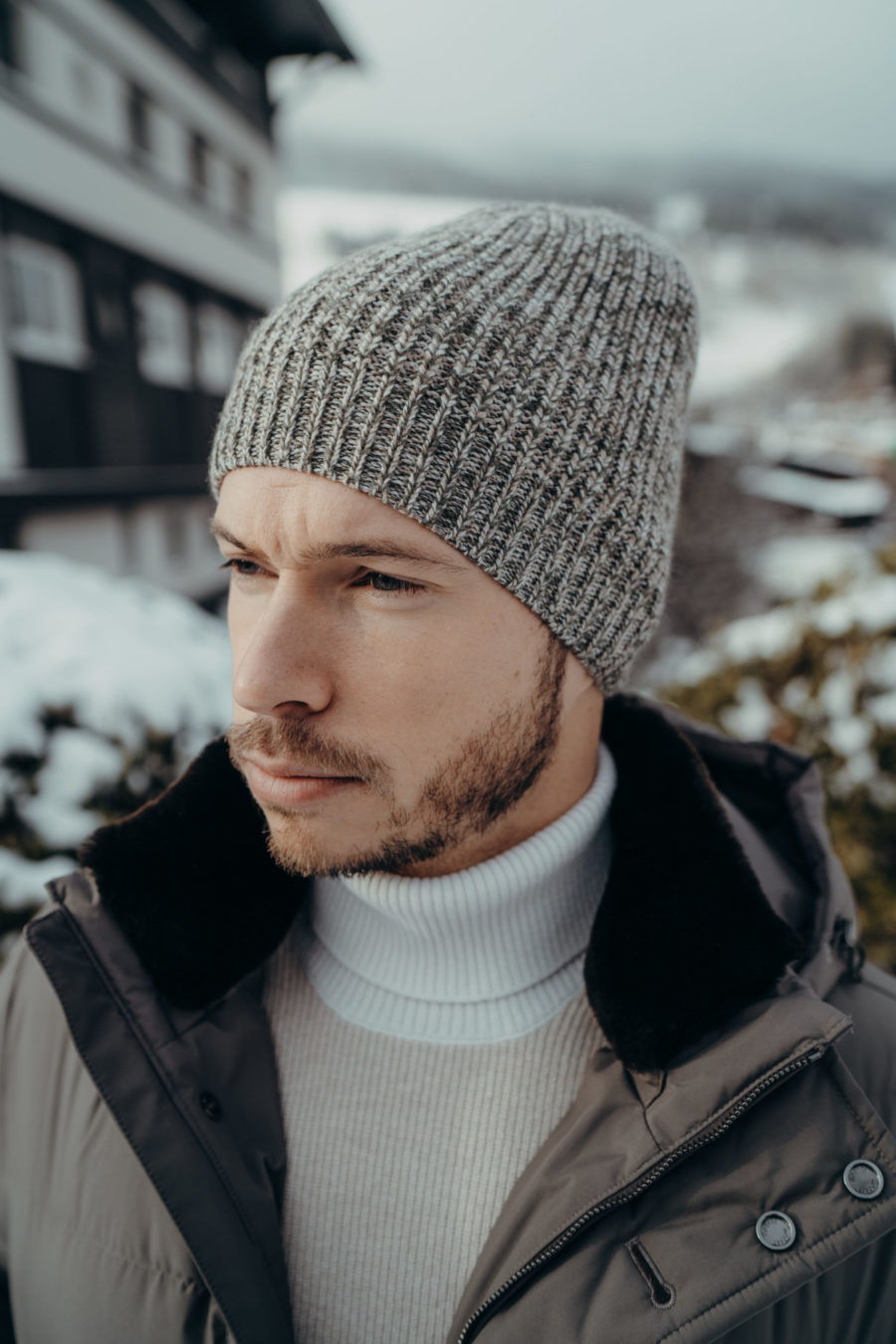 Bonnet photo