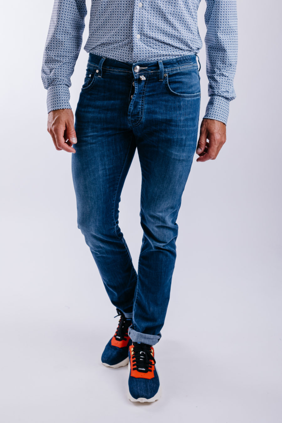 Jeans J688 photo