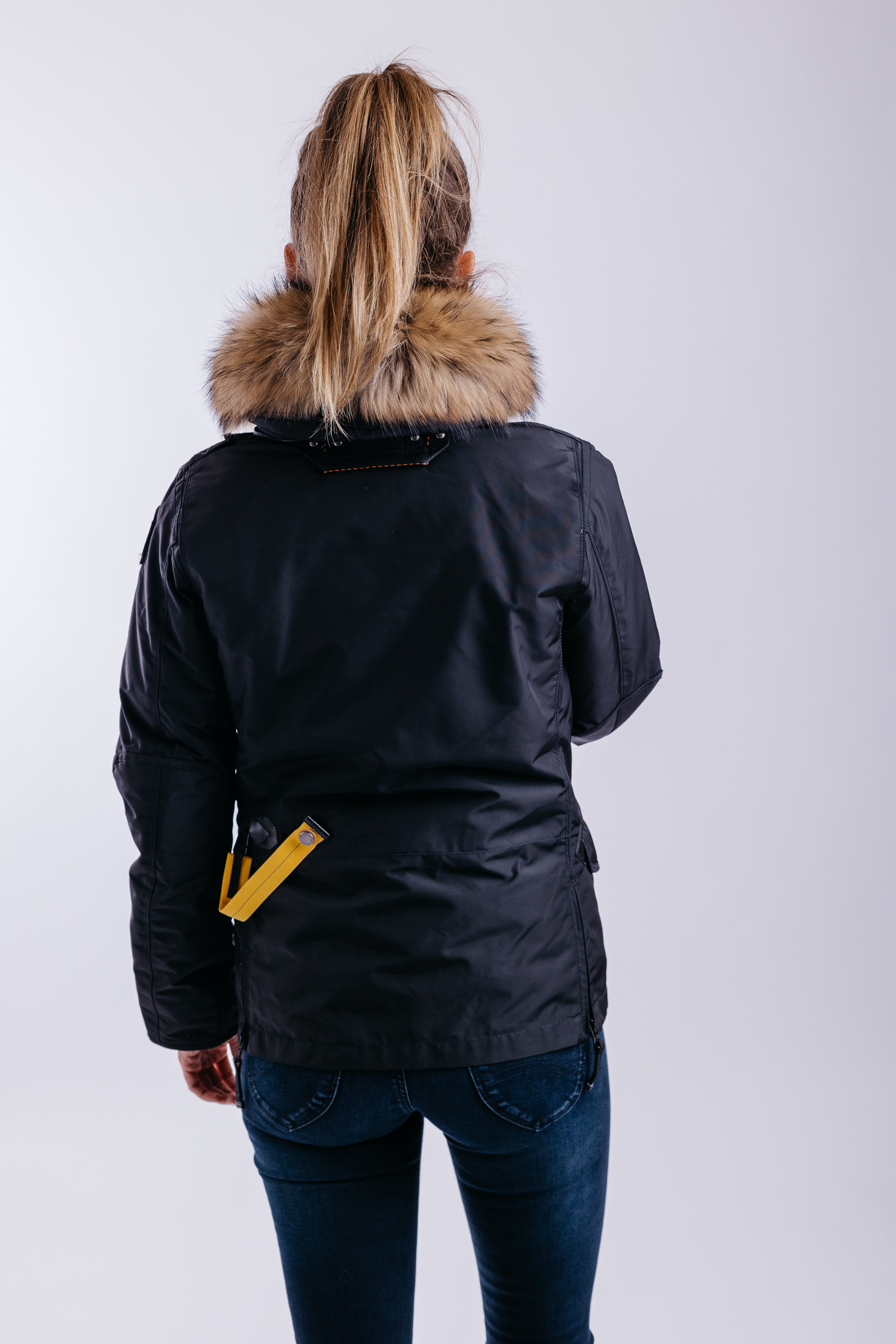 Shooting studio Events silhouette juin 2021 920 Shooting studio Events silhouette juin 2021 920