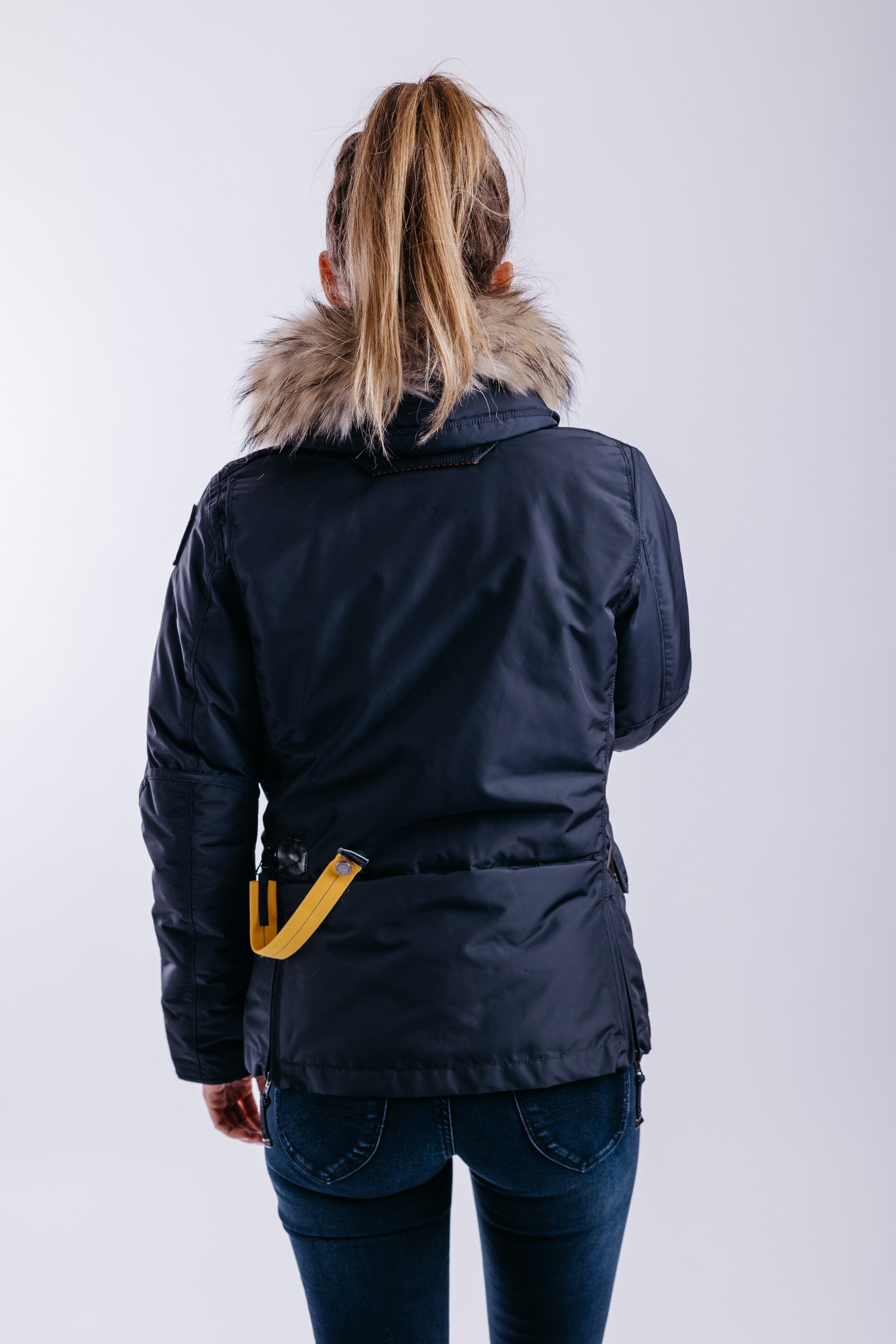 Shooting studio Events silhouette juin 2021 935 Shooting studio Events silhouette juin 2021 935