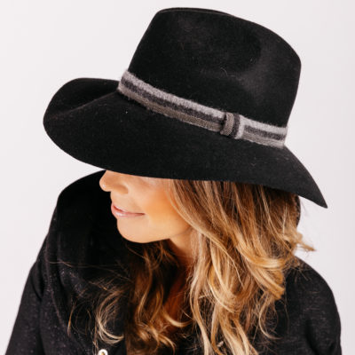 Look 15 chapeau Events studio Septembre 21 499