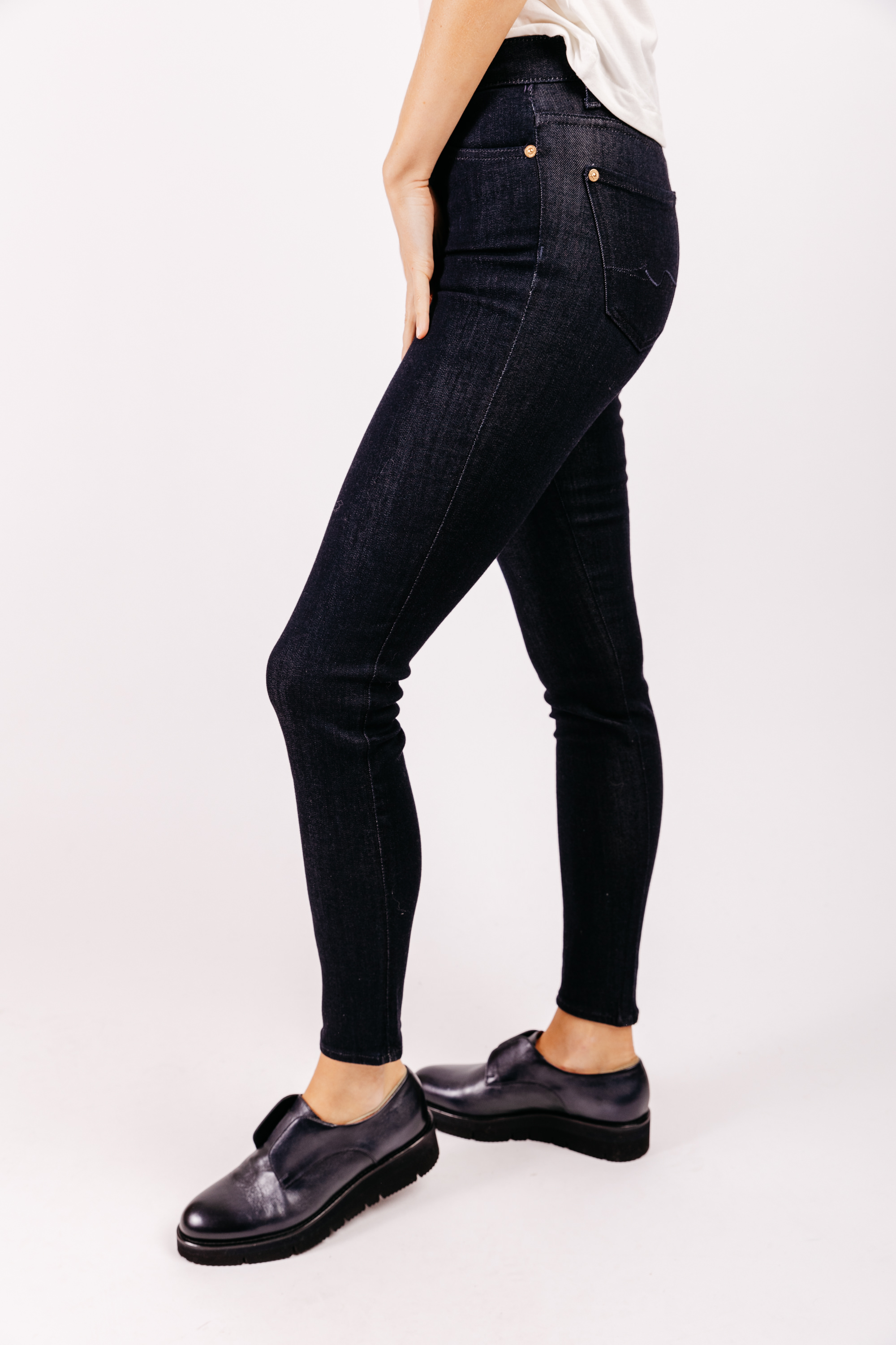 Look 21 jean Events studio Septembre 21 728