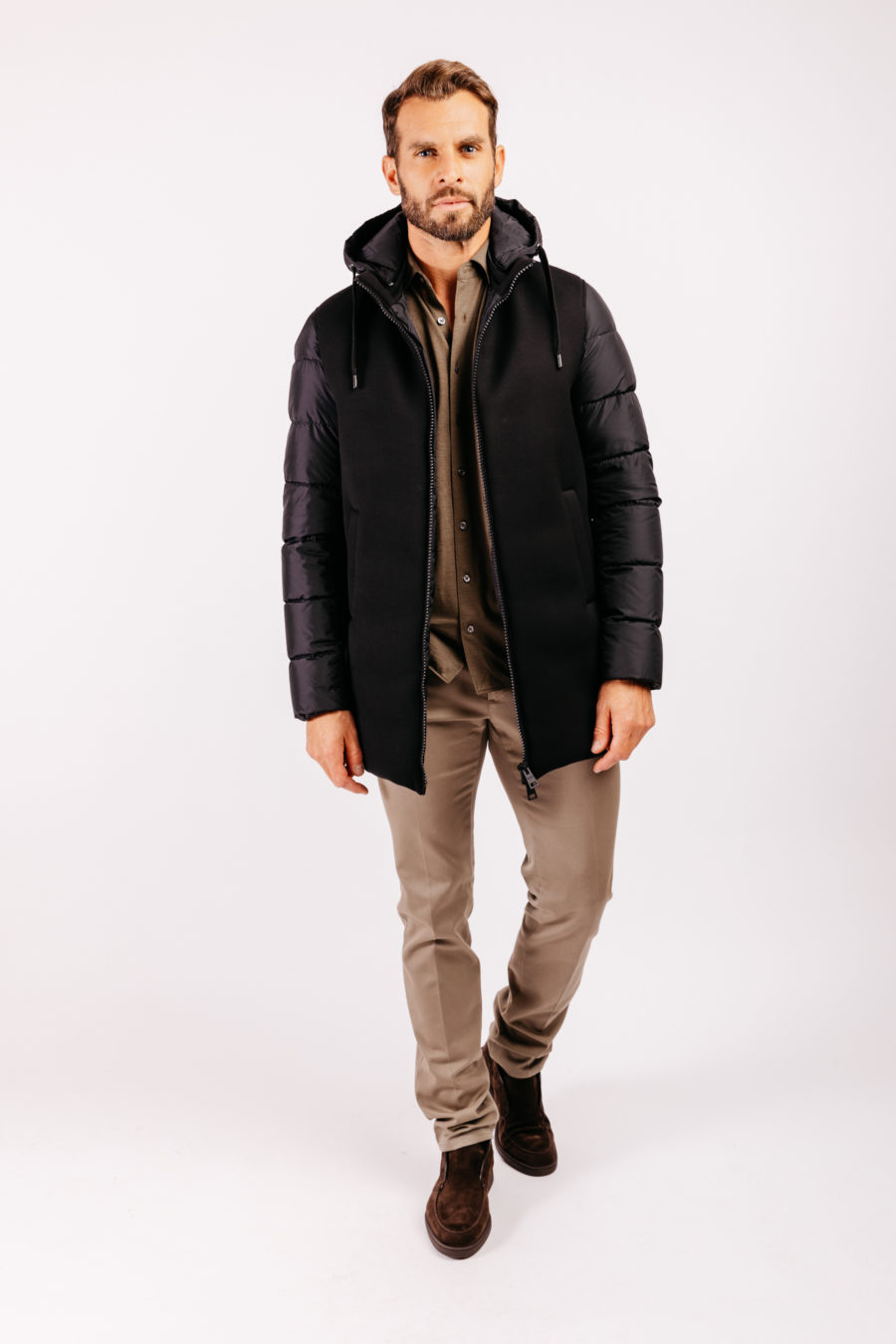 Manteau à capuche bimatière photo