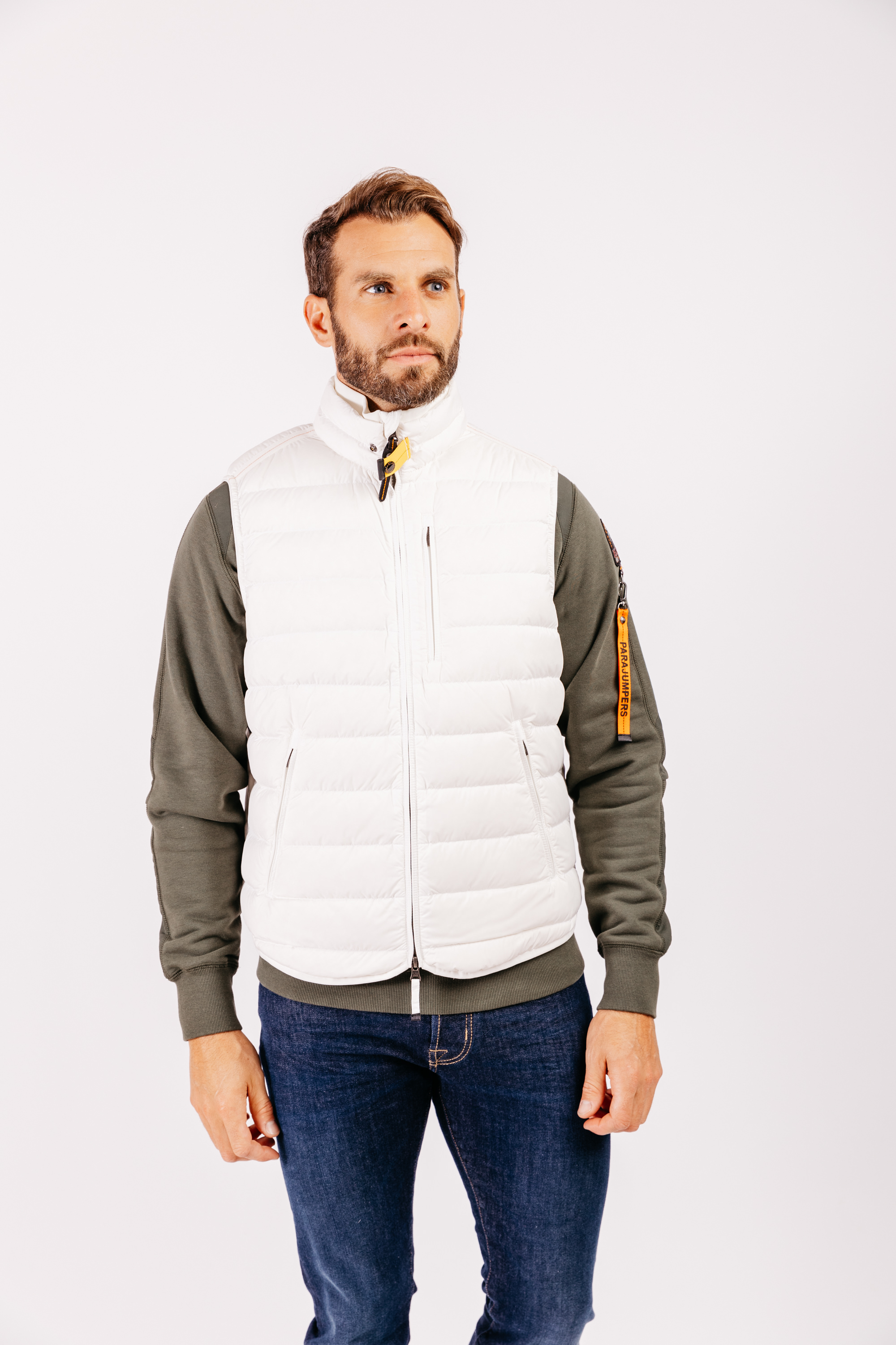 Perfect man Off whiteEvents studio Septembre 21 1418