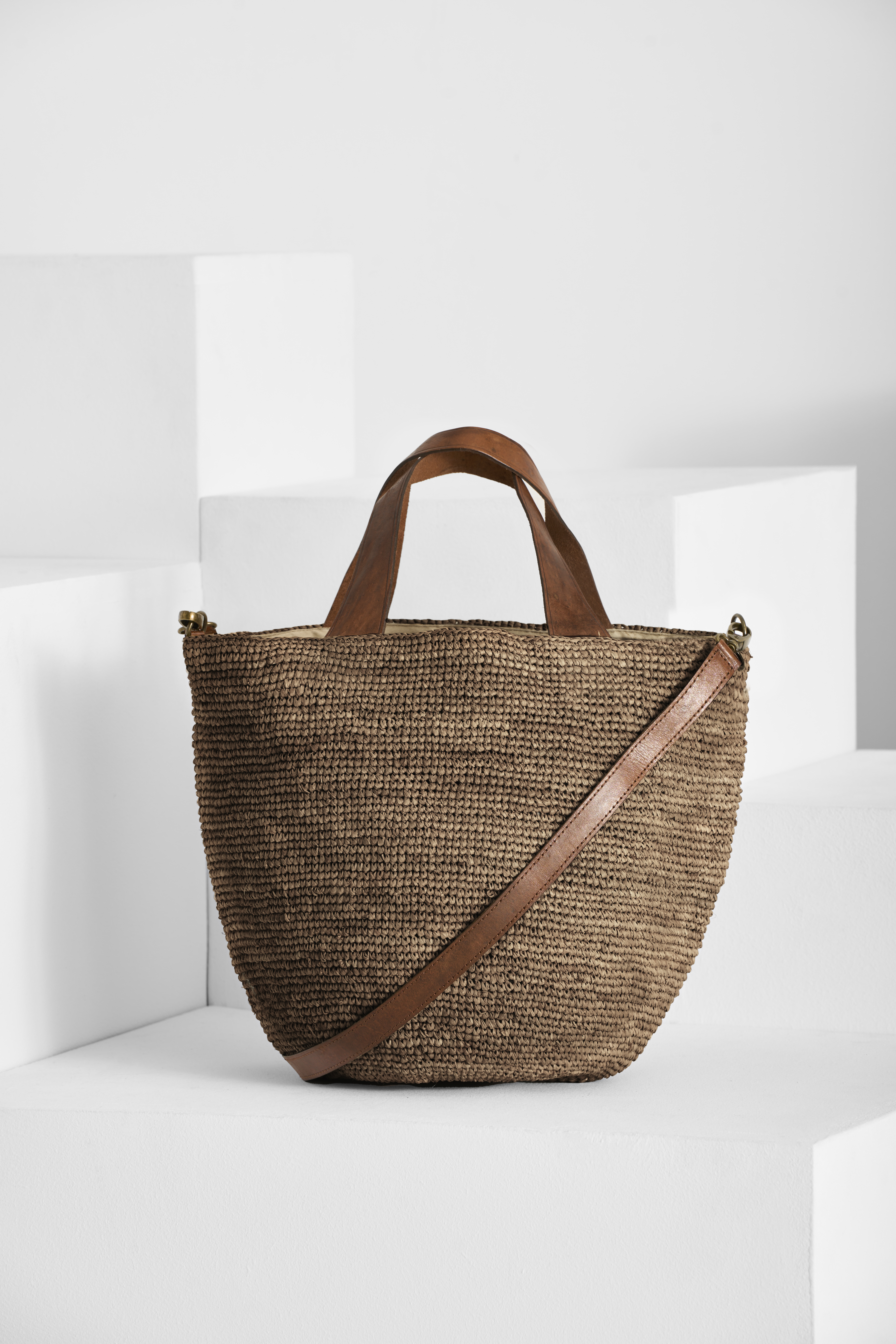 SAC_MIROZY_DARKTEA SAC_MIROZY_DARKTEA